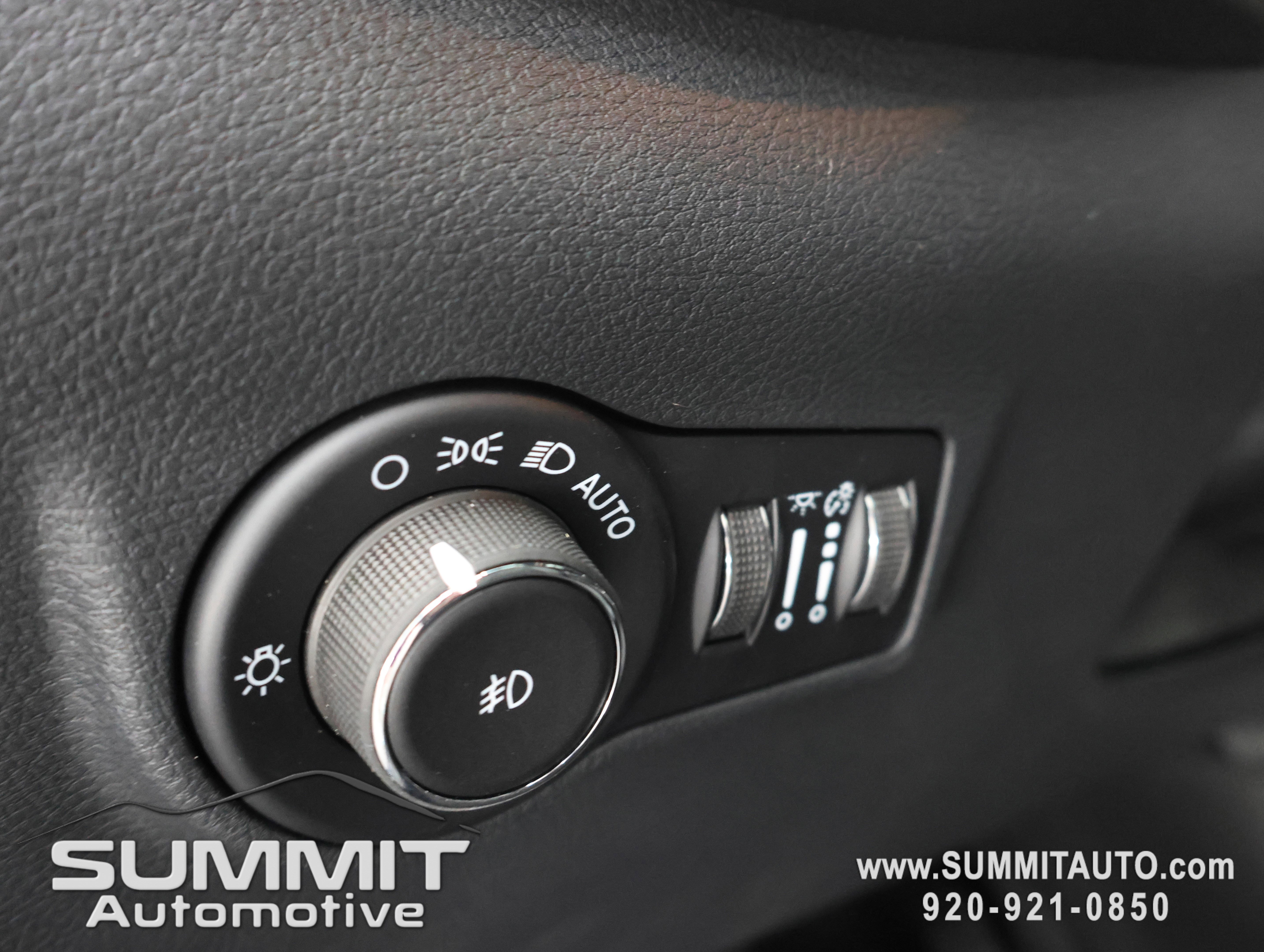 New 2026 Jeep Compass Trailhawk w/ Sun, Sound & Navigation Group image 46
