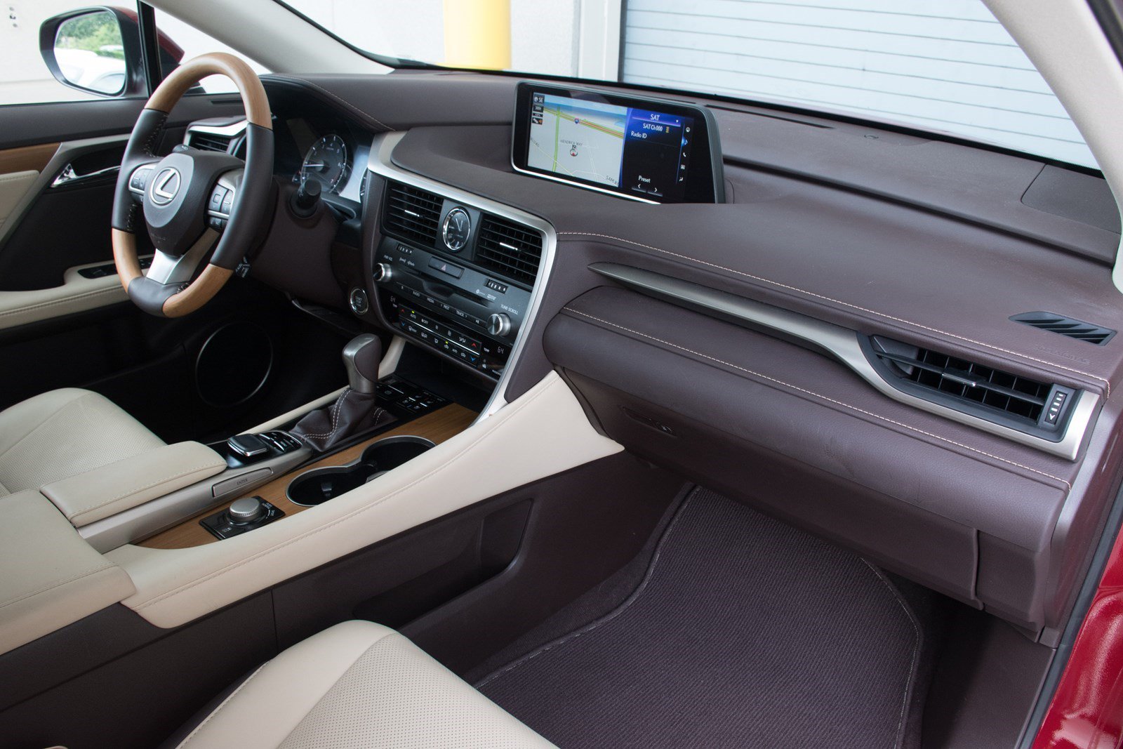 Used 2017 Lexus RX 350 FWD w/ Premium Package image 45