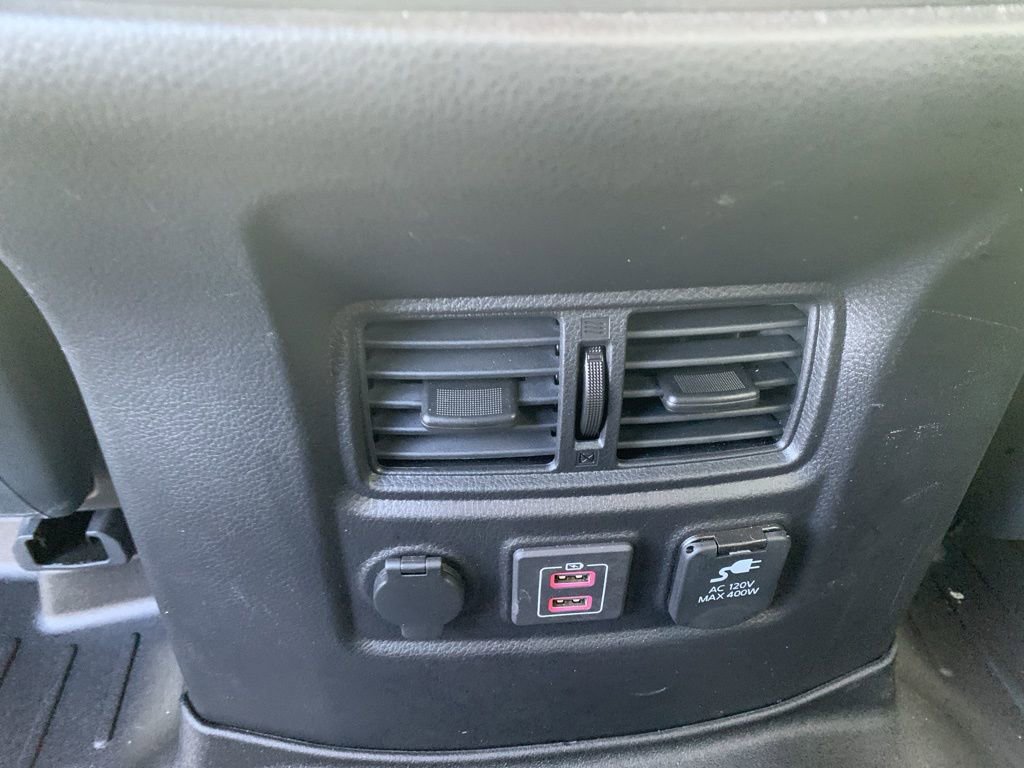 Certified 2023 Nissan Titan SV w/ SV Convenience Package image 23