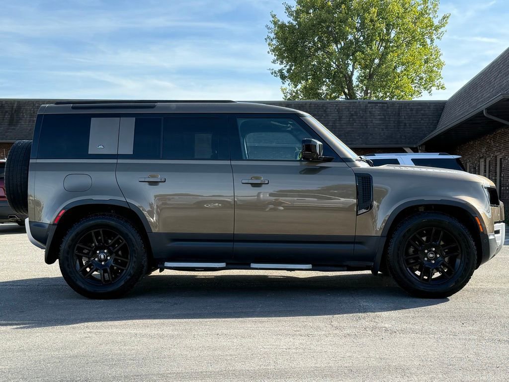 Used 2021 Land Rover Defender 110 S image 6