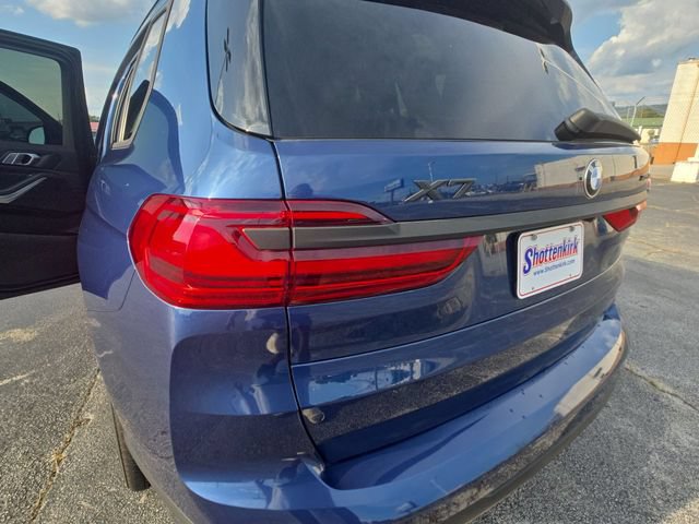 Used 2021 BMW X7 xDrive40i w/ Luxury Seating Package AWD/4WD image 30