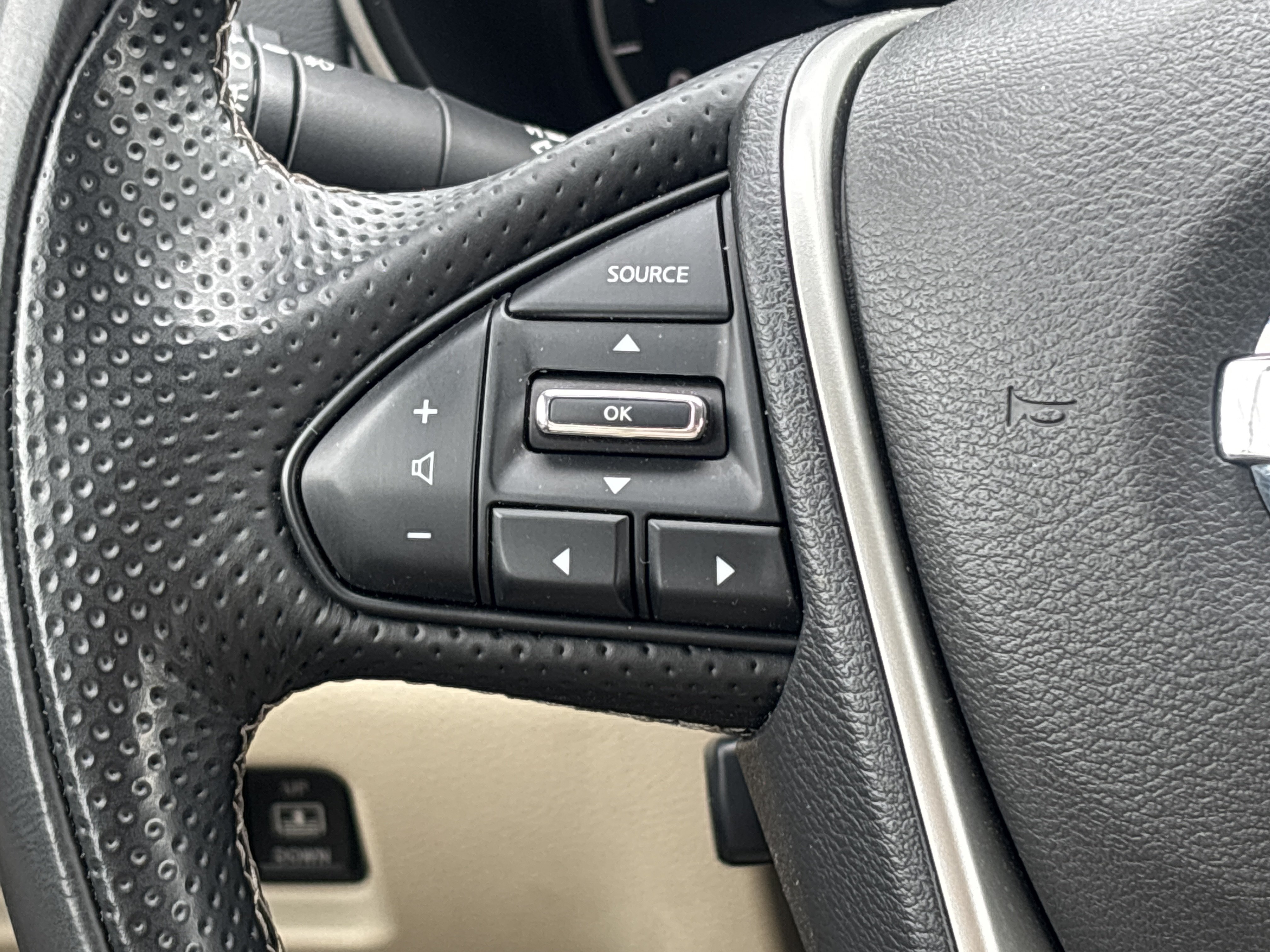 Used 2021 Nissan Maxima Platinum w/ Sport Mat Group FWD image 8
