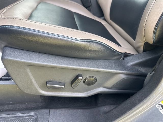 Used 2024 Ford Bronco Wildtrak image 12