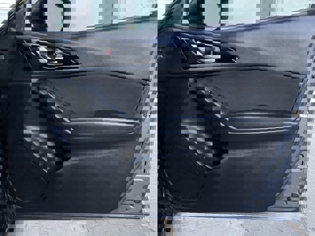 Used 2016 MAZDA MAZDA3 i Sport image 18