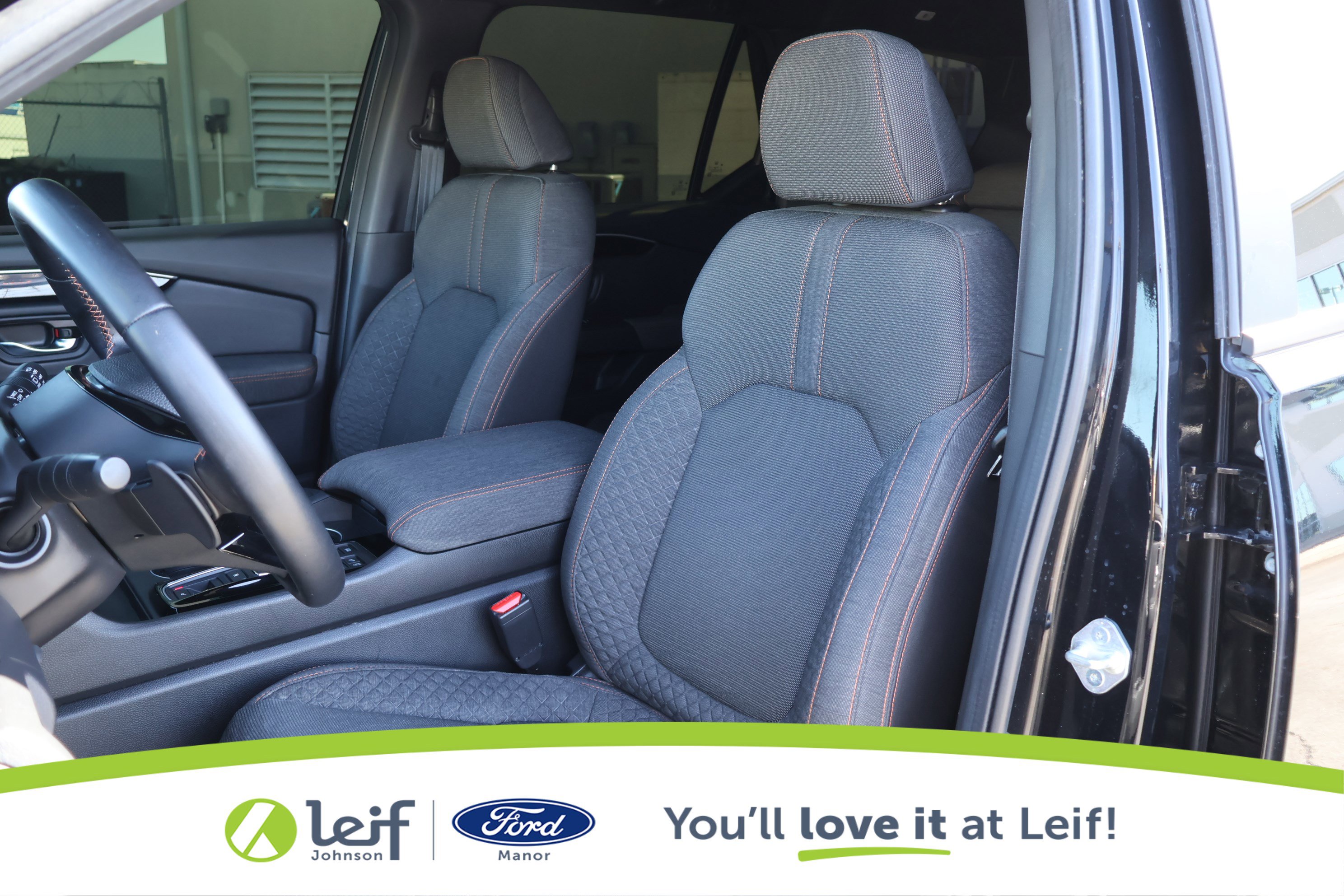 Used 2023 Honda Pilot Sport image 12