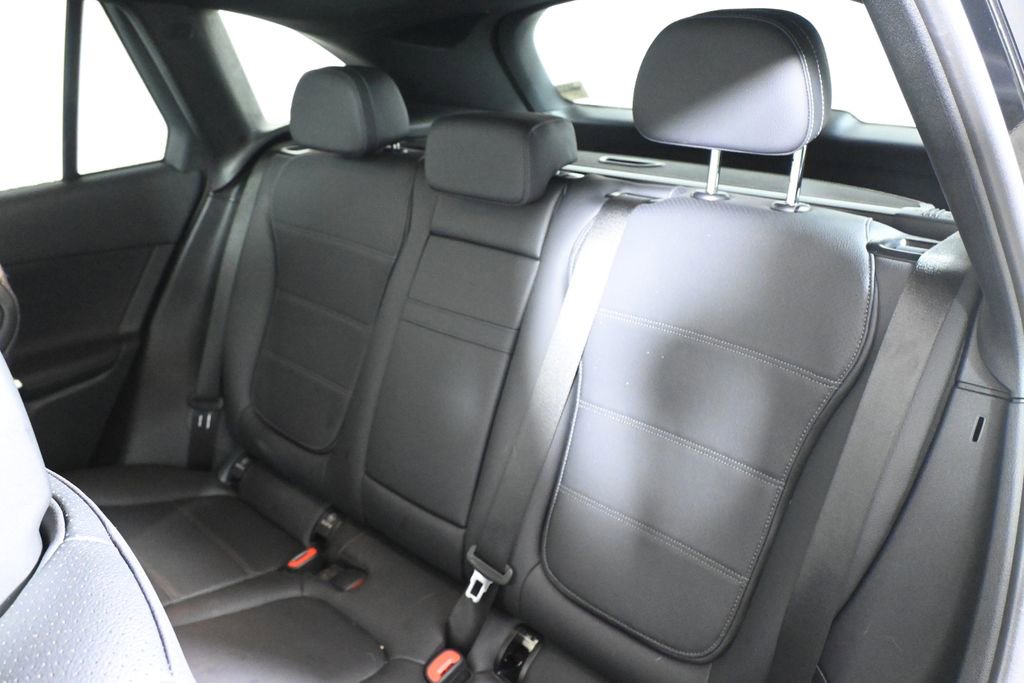 Certified 2026 Mercedes-Benz GLC 300 4MATIC image 4