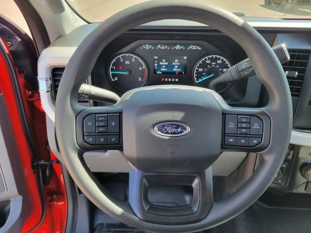 New 2025 Ford F250 XL w/ 360-Degree Camera Package AWD/4WD image 19