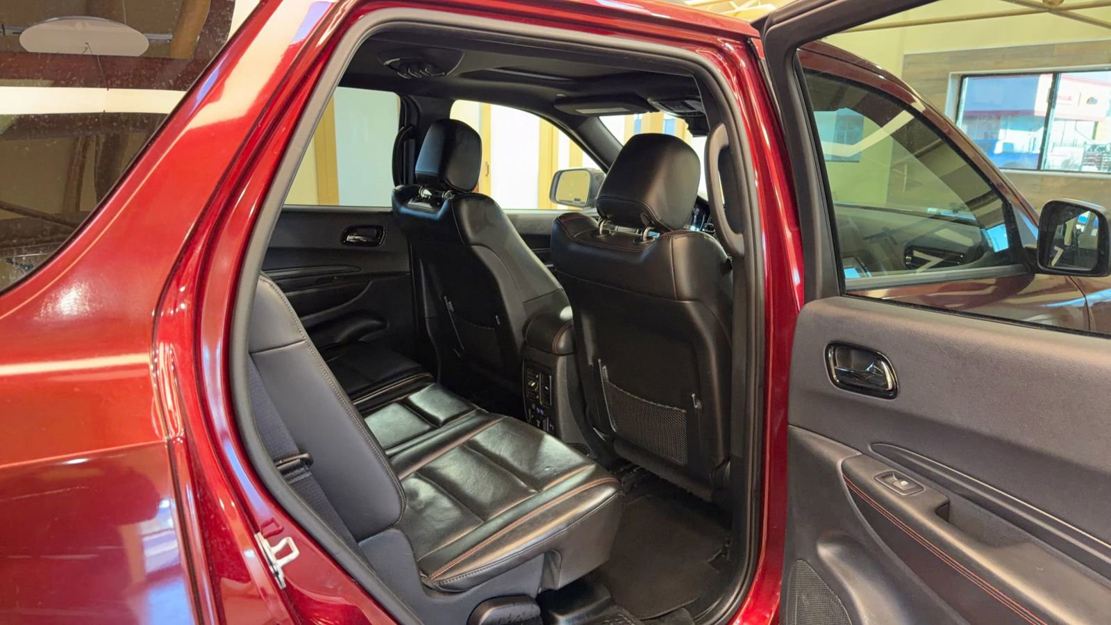 Used 2023 Dodge Durango R/T w/ Blacktop Package image 18