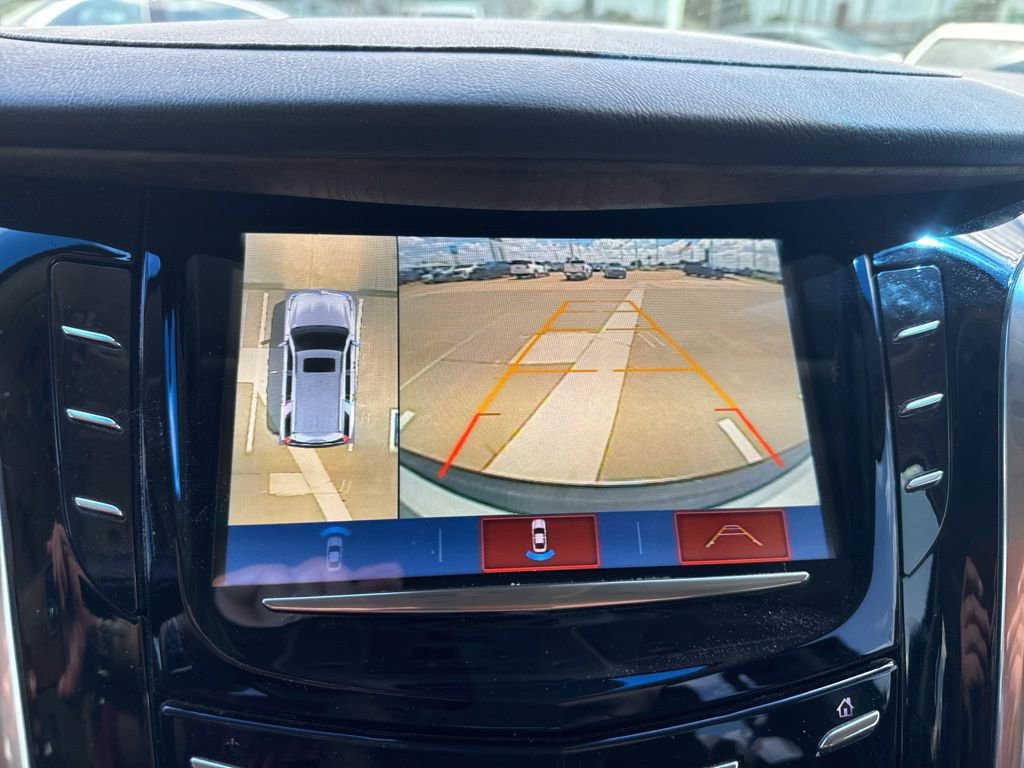 Used 2019 Cadillac Escalade Premium Luxury AWD/4WD image 10