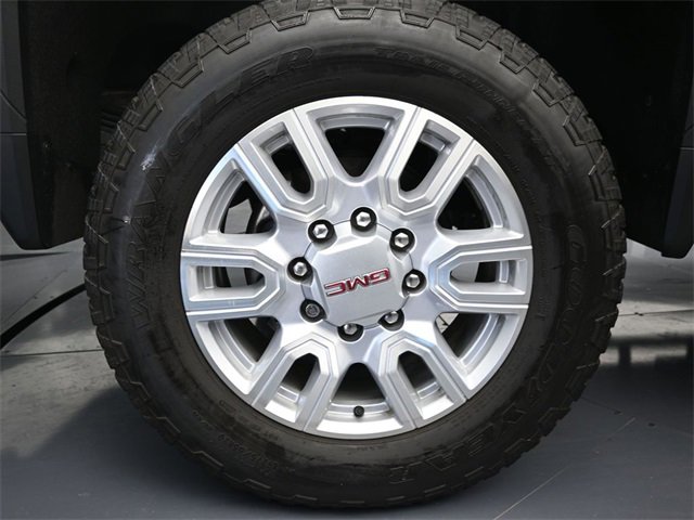 Used 2022 GMC Sierra 2500 SLE w/ SLE Value Package; image 9