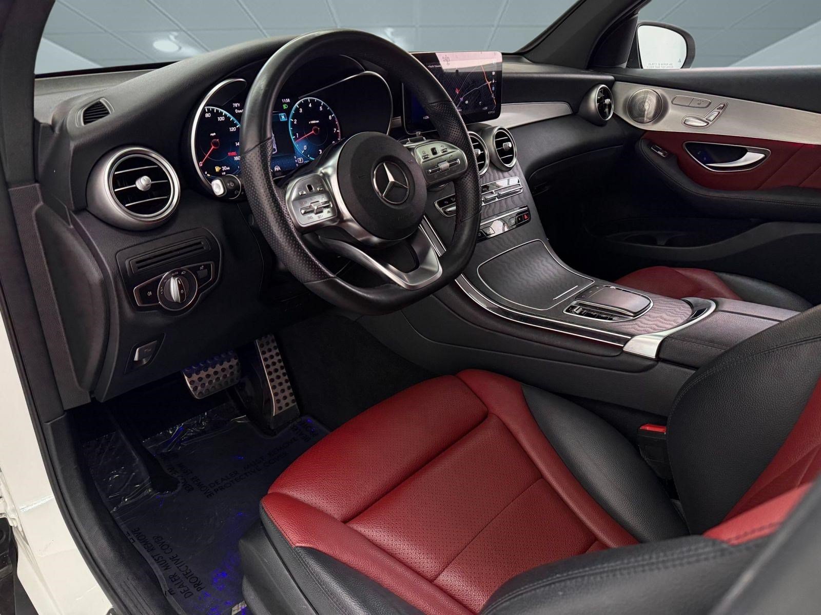 Used 2021 Mercedes-Benz GLC 300 4MATIC Coupe image 4