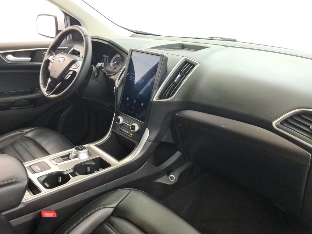 Used 2024 Ford Edge SEL image 22