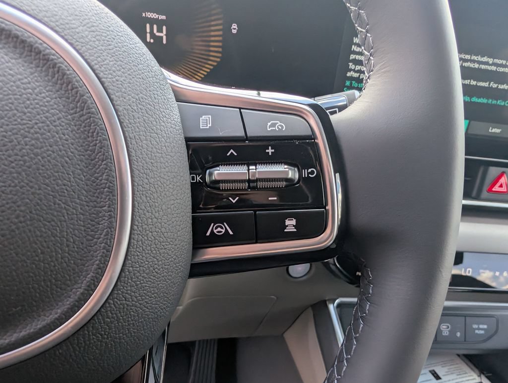 New 2026 Kia Carnival EX FWD image 15