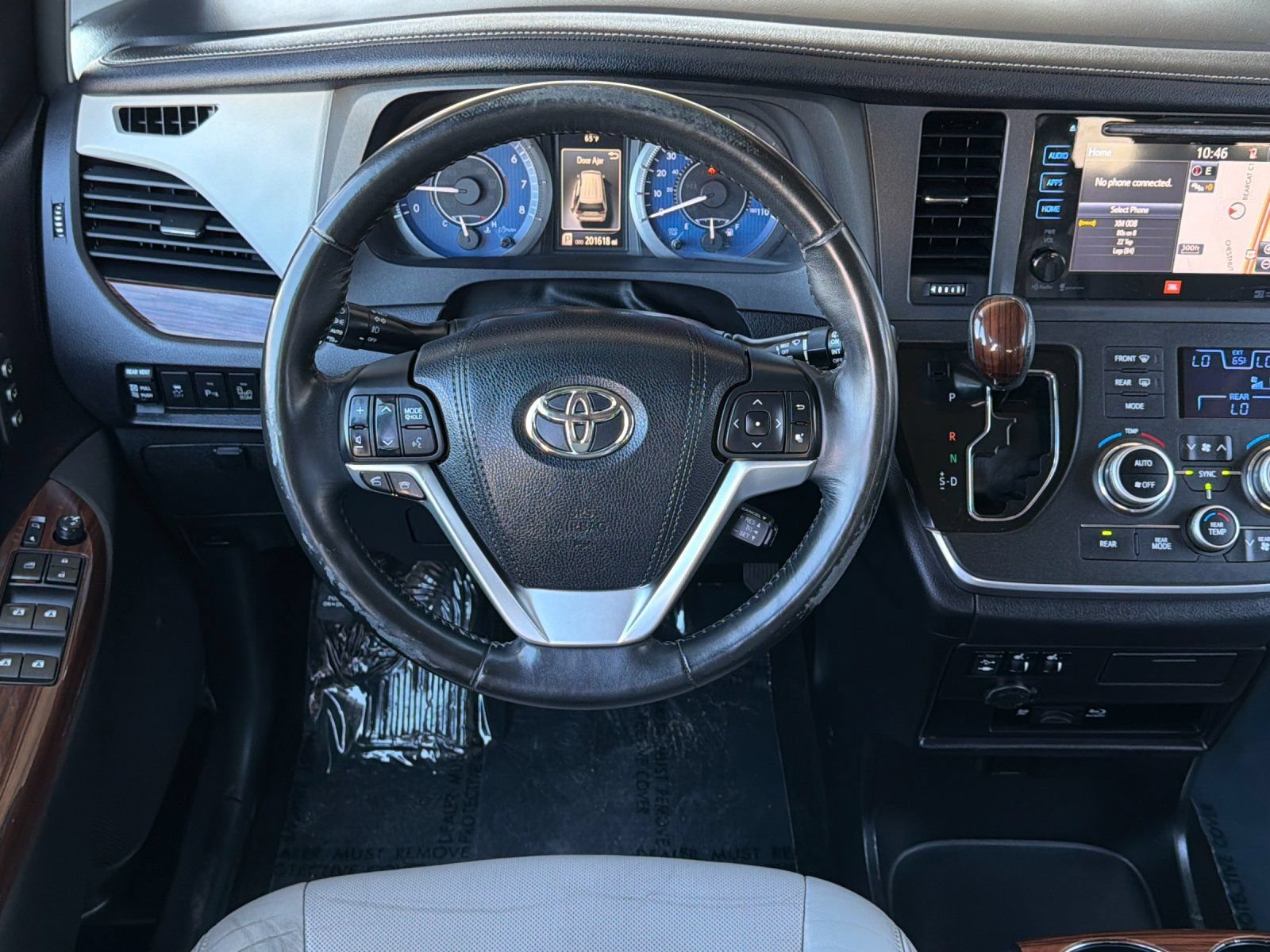 Used 2015 Toyota Sienna Limited Premium FWD image 13