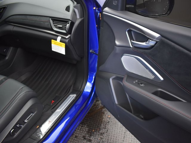 New 2025 Acura RDX A-Spec image 31