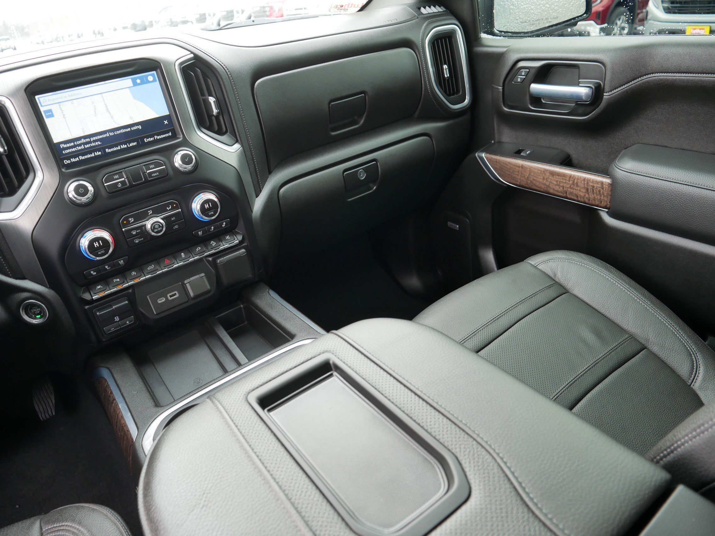 Used 2021 GMC Sierra 1500 Denali w/ Denali Ultimate Package image 11