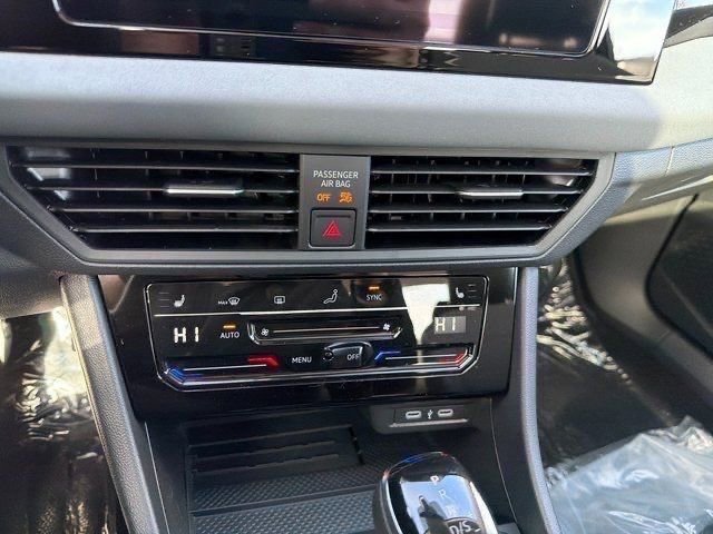 New 2026 Volkswagen Jetta SE image 28