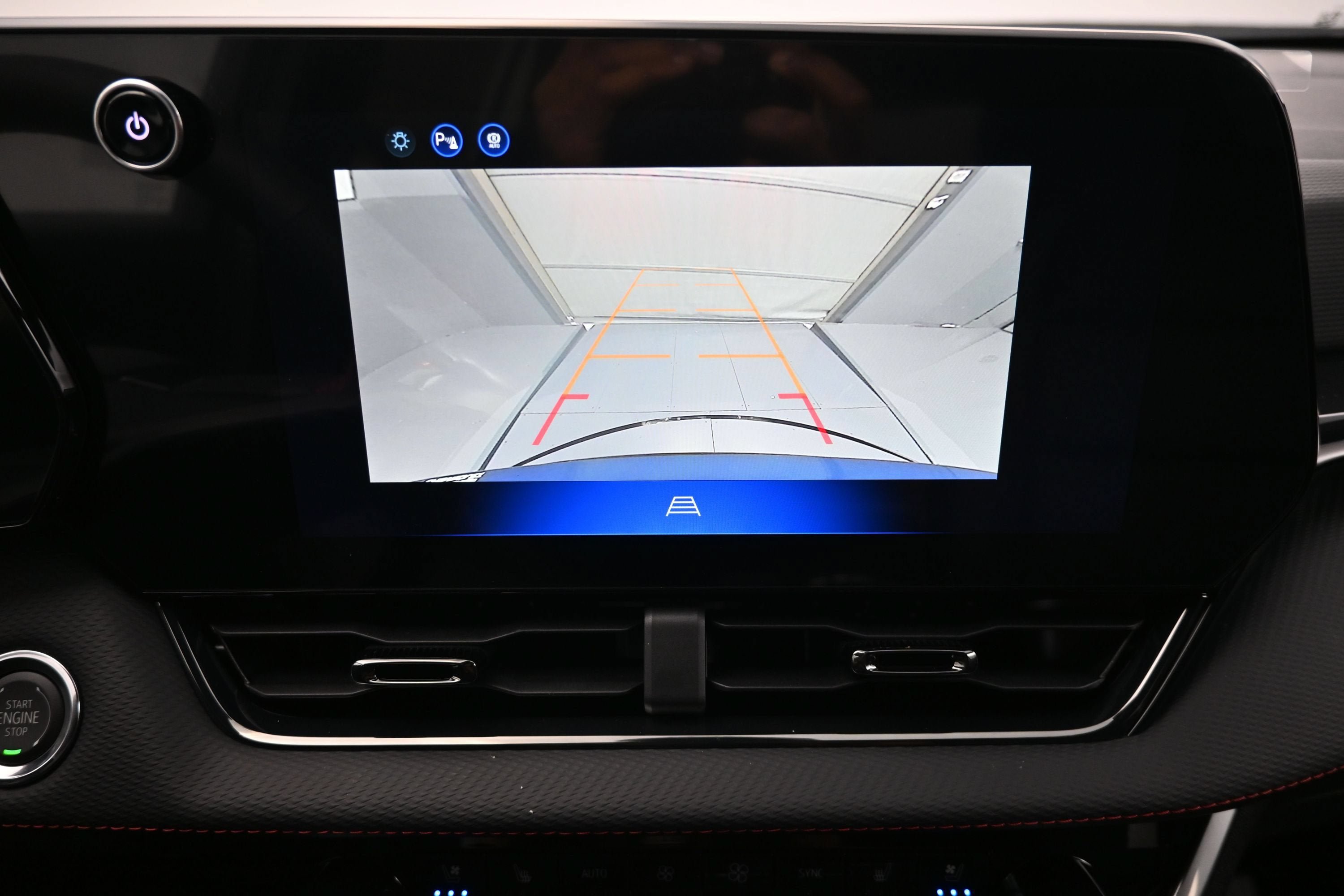 New 2027 Chevrolet Equinox RS w/ Convenience Package III FWD image 18