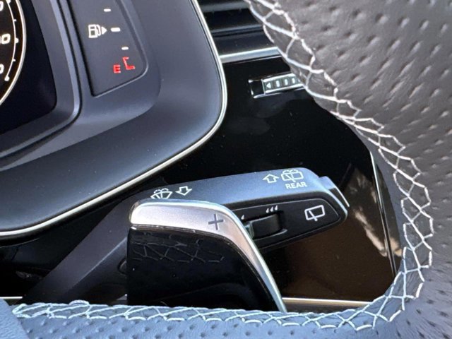 New 2026 Audi RS Q8 performance image 27