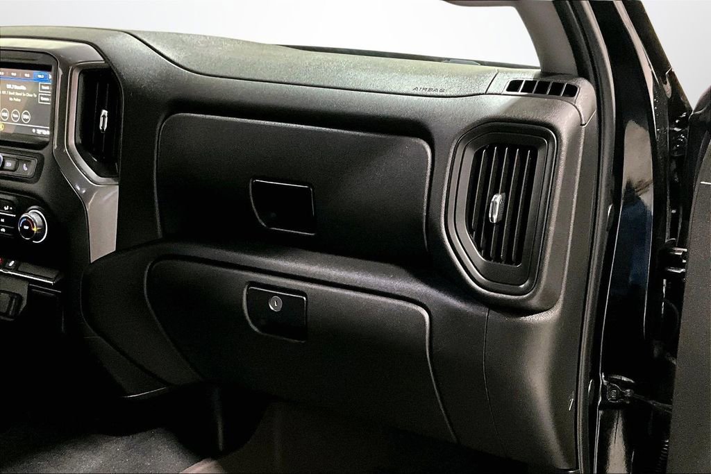 Used 2019 Chevrolet Silverado 1500 Custom image 25