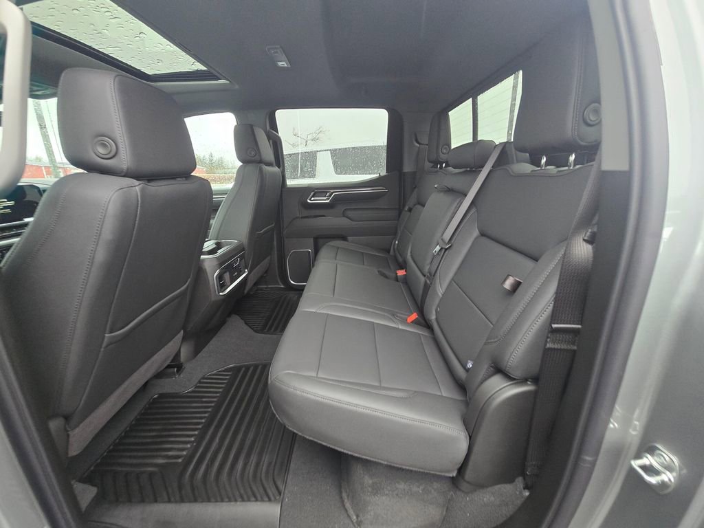 New 2026 Chevrolet Silverado 1500 LTZ w/ LTZ Premium Package image 12