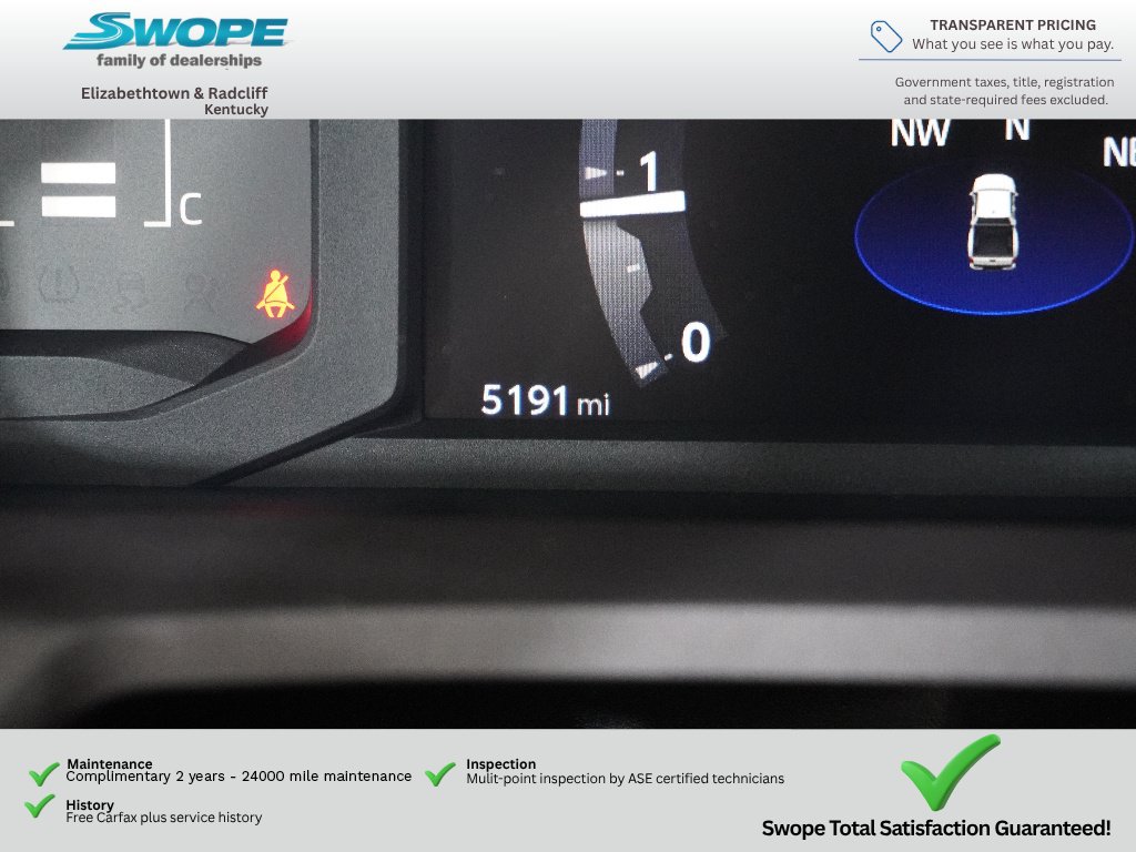 Used 2025 Toyota Tacoma SR5 AWD/4WD image 19