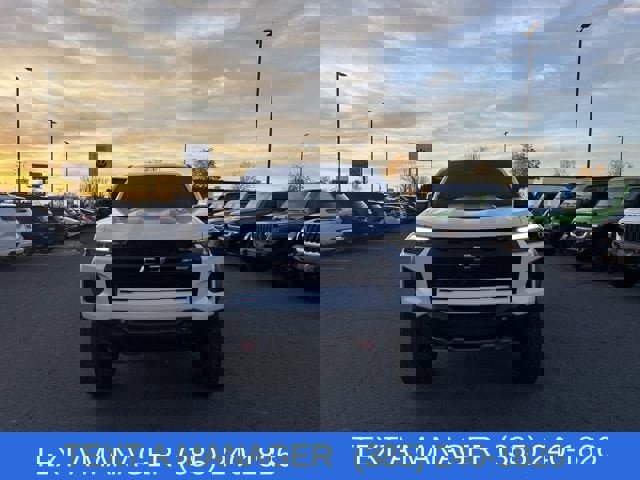 Used 2024 Chevrolet Colorado ZR2 w/ Technology Package image 4