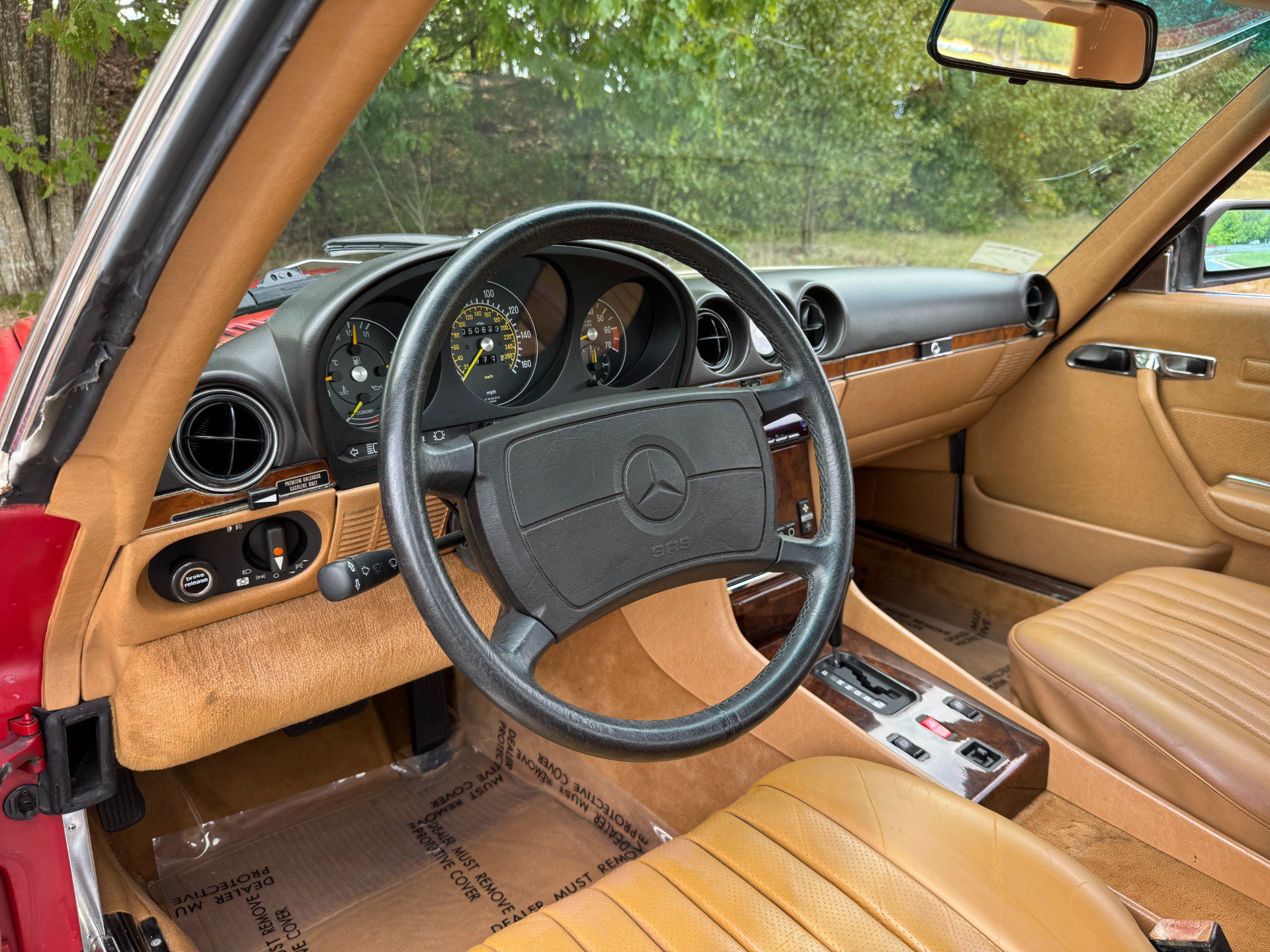 Used 1987 Mercedes-Benz 560 SL image 32
