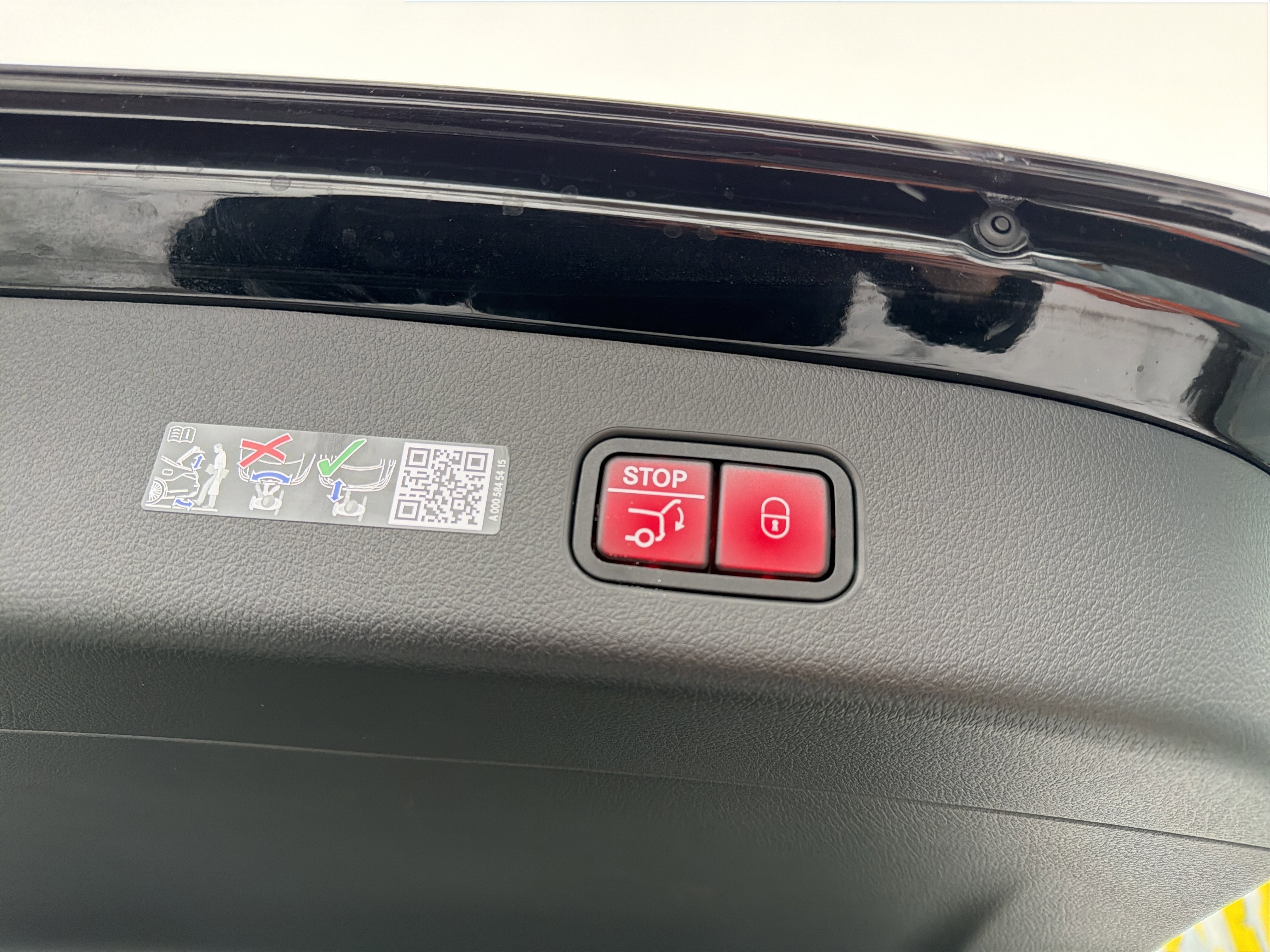 New 2026 Mercedes-Benz GLC 300 4MATIC image 25