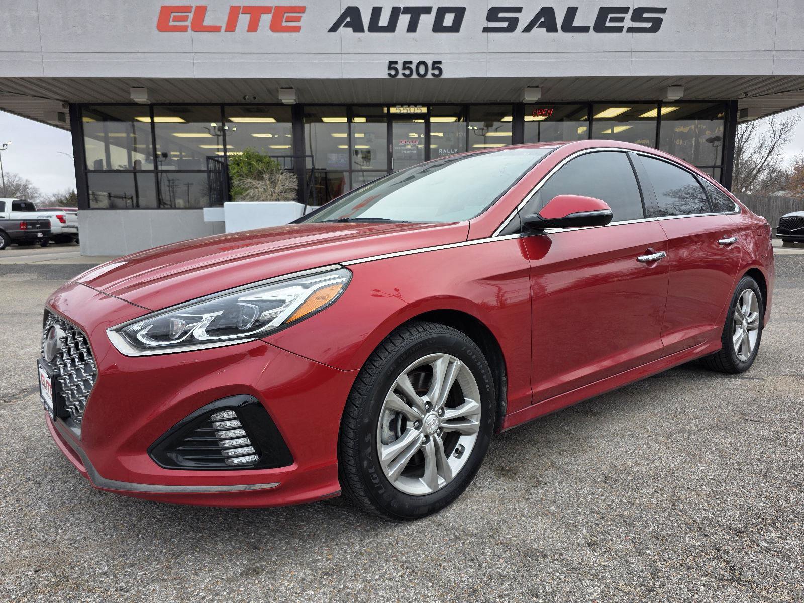 Used 2019 Hyundai Sonata Limited image 1