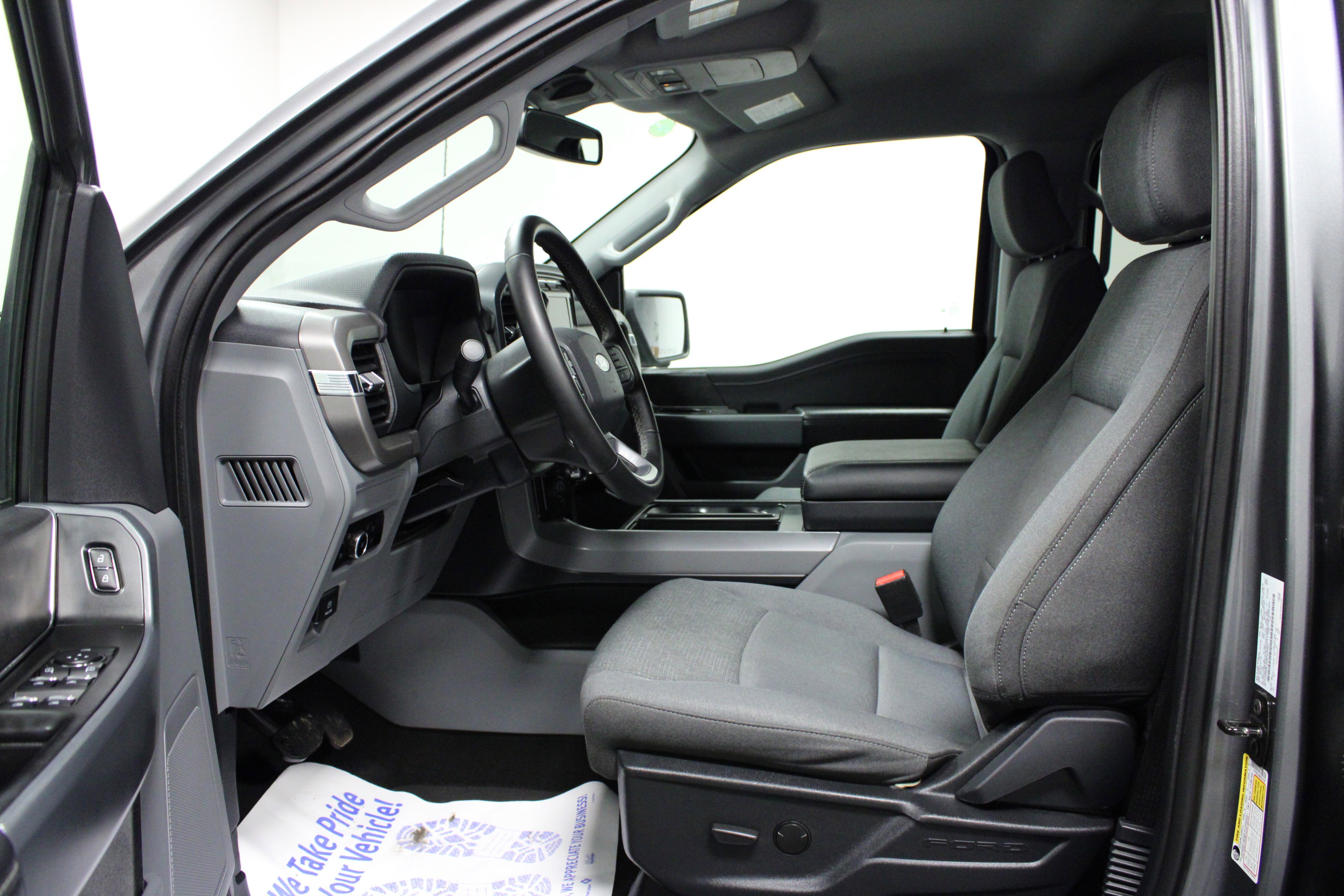 Used 2024 Ford F150 XLT w/ Mobile Office Package image 12