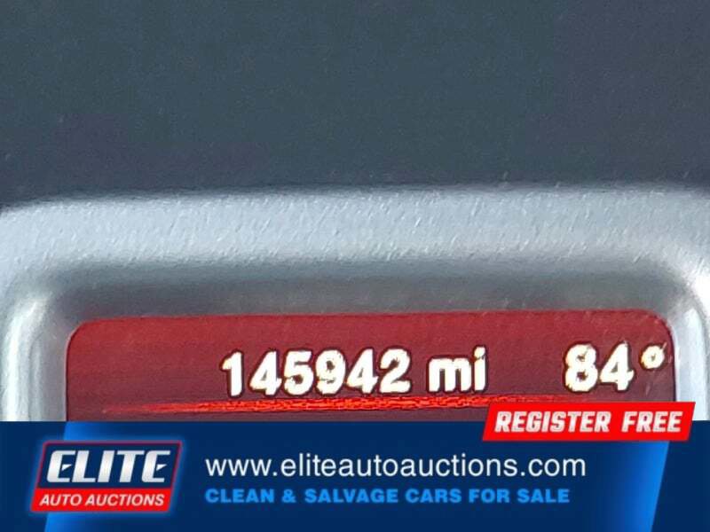 Used 2017 Dodge Journey SE w/ Flexible Seating Group FWD image 23