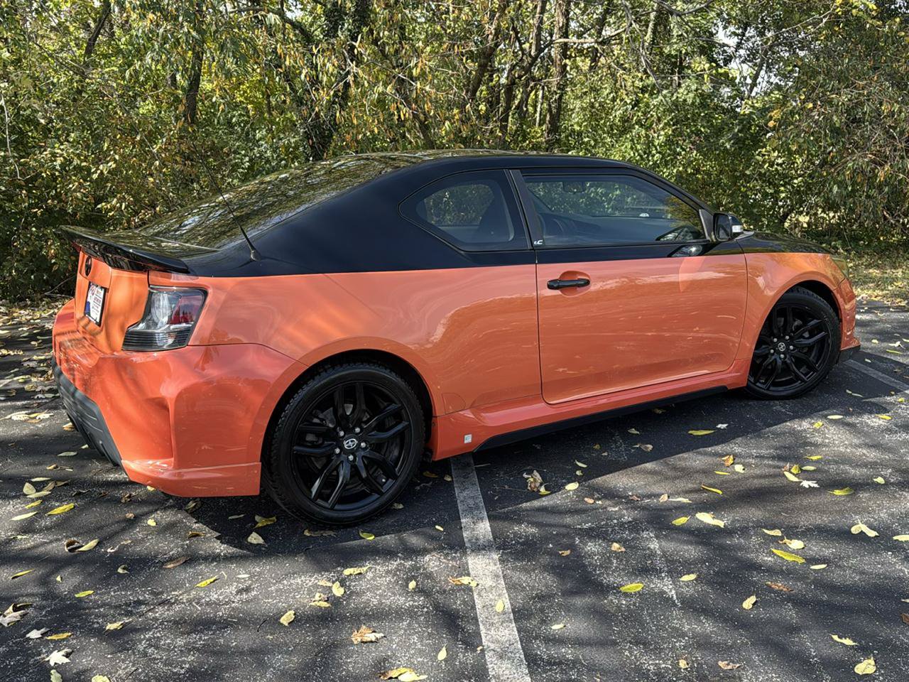 Used 2015 Scion tC FWD image 2