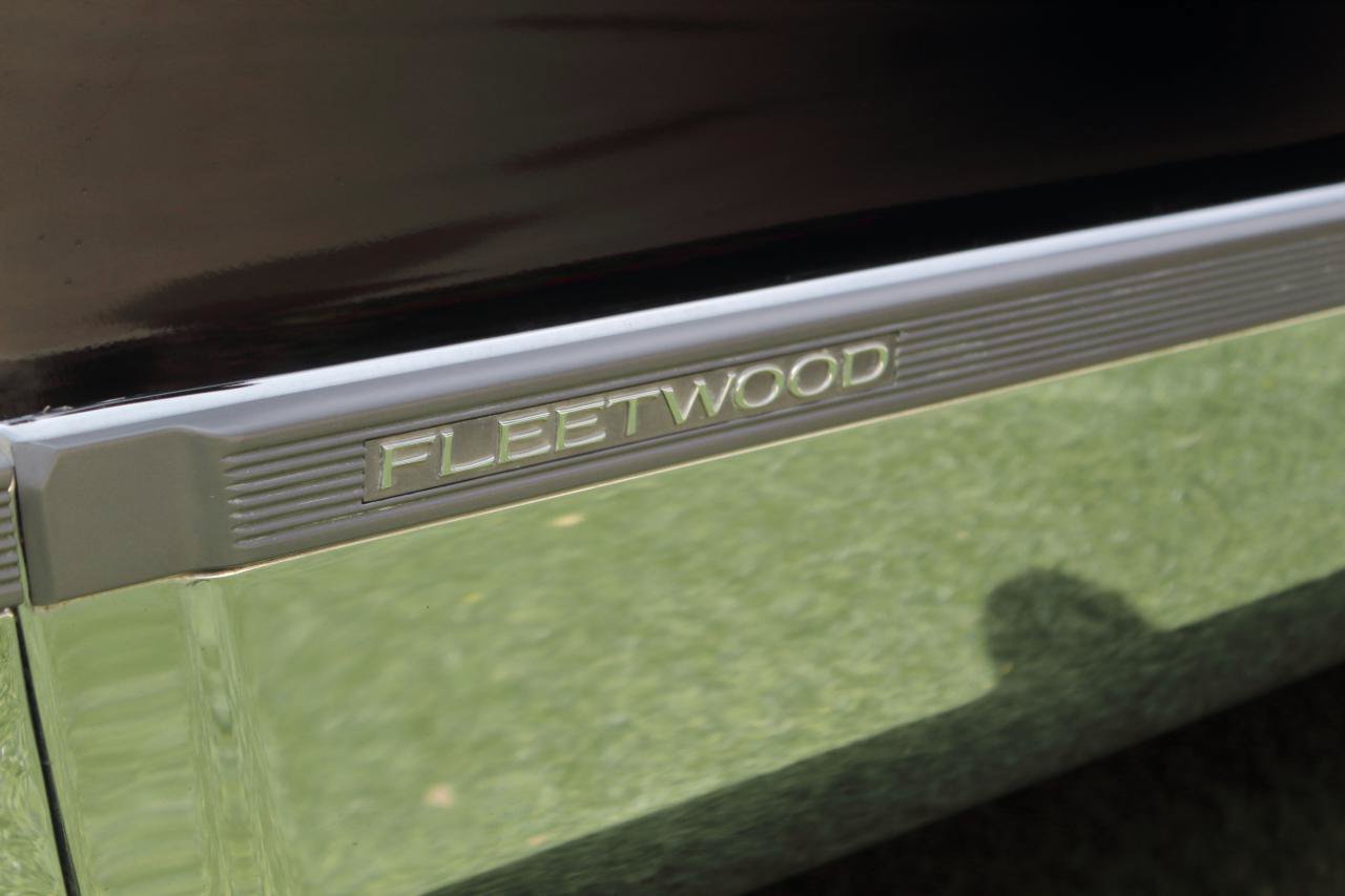 Used 1996 Cadillac Fleetwood Brougham RWD image 36