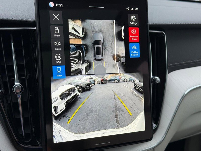 New 2026 Volvo XC60 B5 Ultra w/ Climate Package image 15