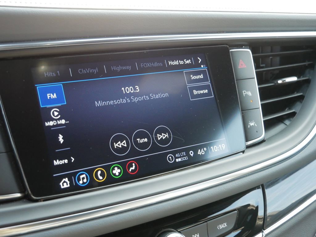 Used 2023 Buick Enclave Essence AWD/4WD image 24