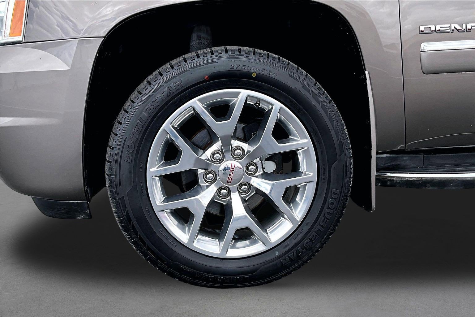 Used 2013 GMC Yukon Denali AWD/4WD image 8