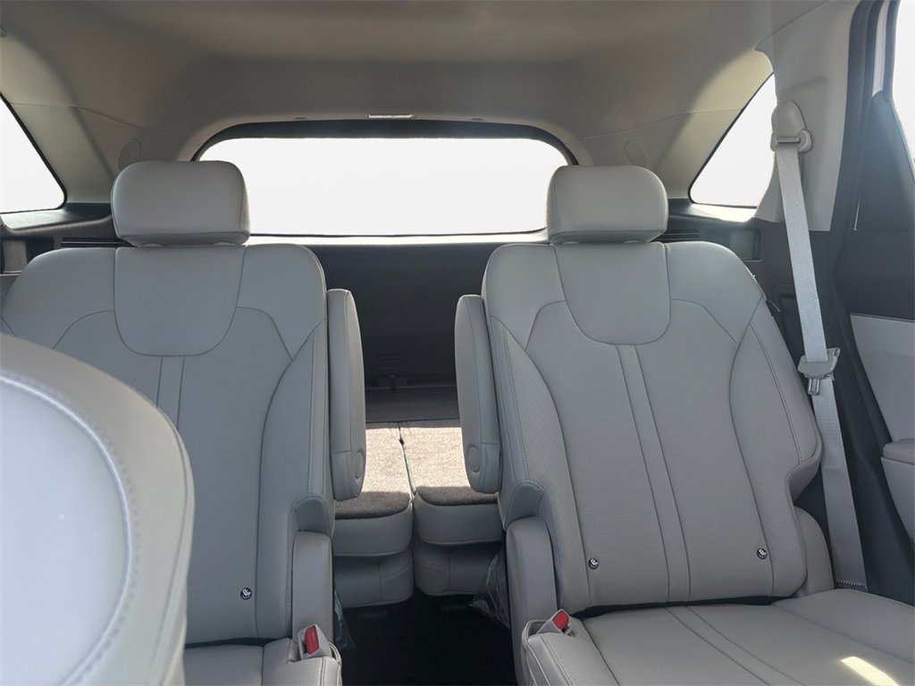 New 2026 Kia Sorento X-Line EX image 16