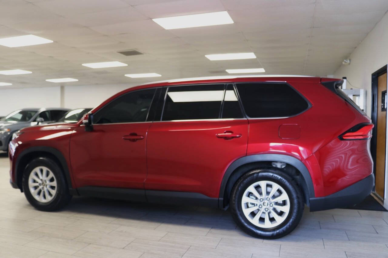 Used 2024 Toyota Grand Highlander AWD image 12