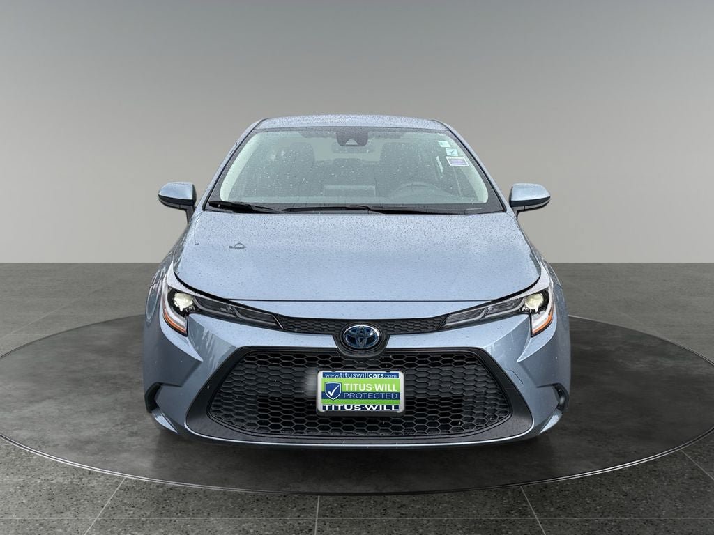 Used 2021 Toyota Corolla LE FWD image 2