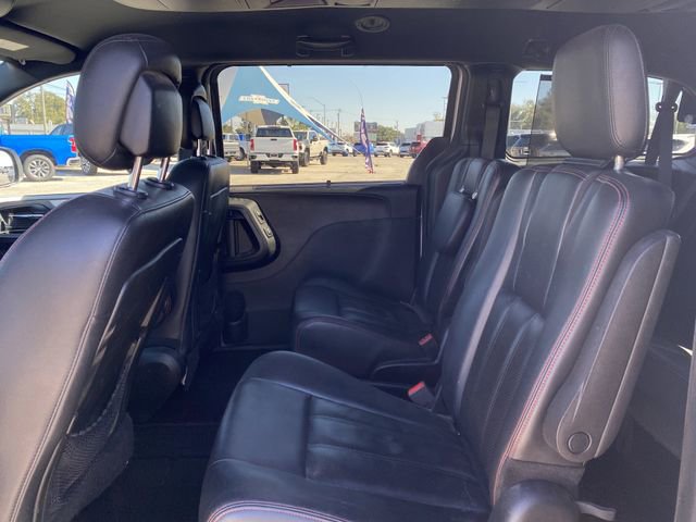 Used 2017 Dodge Grand Caravan GT image 12