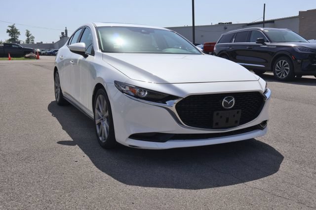 Used 2023 MAZDA MAZDA3 s FWD image 5