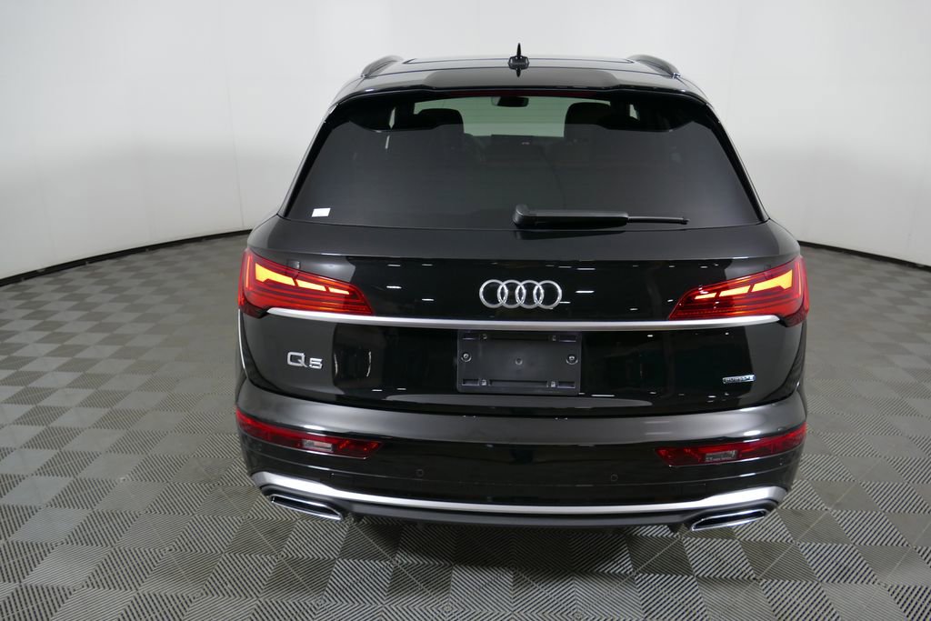 Certified 2025 Audi Q5 2.0T Premium Plus w/ Premium Plus Package AWD/4WD image 33