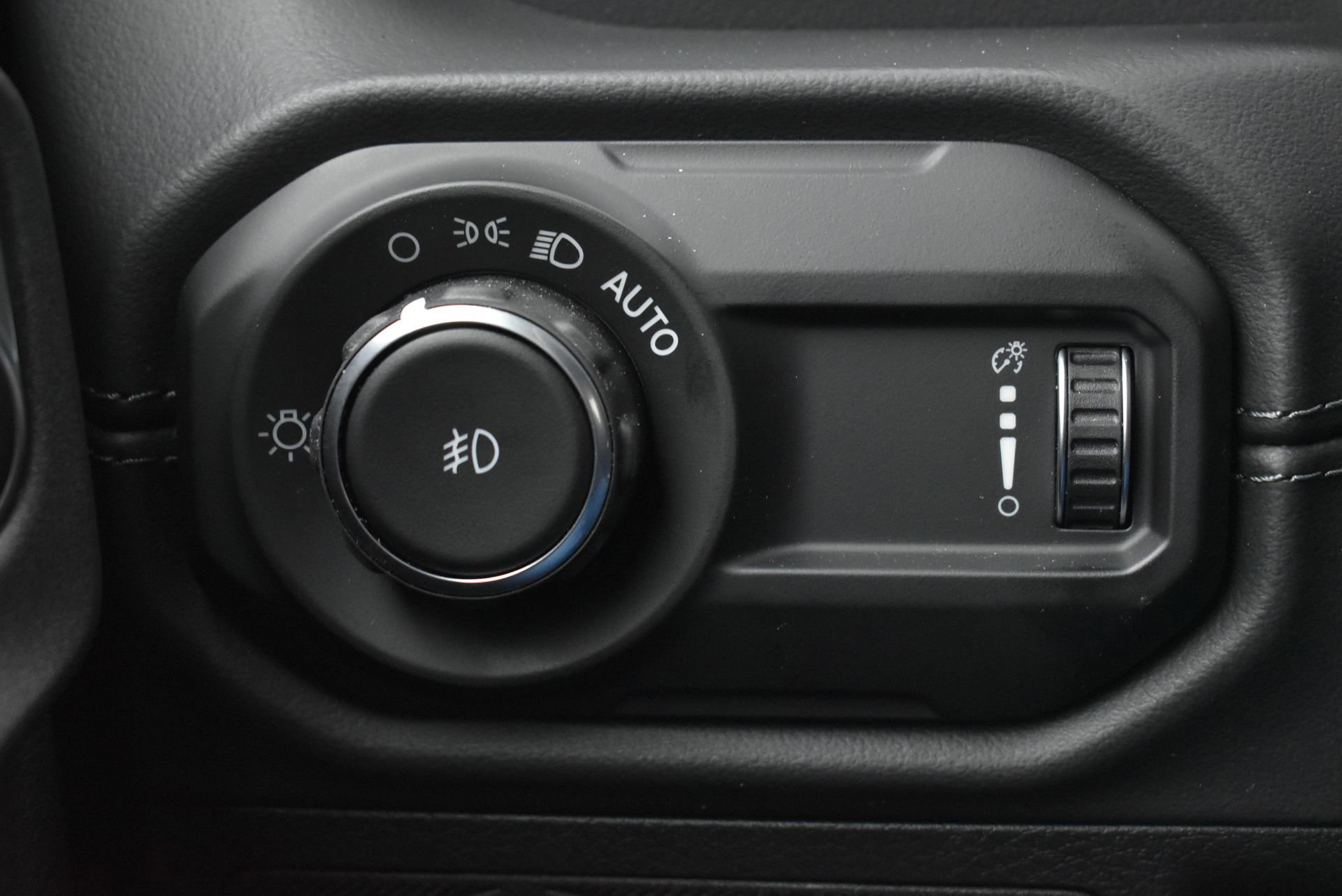 New 2026 Jeep Wrangler Unlimited Sahara image 17