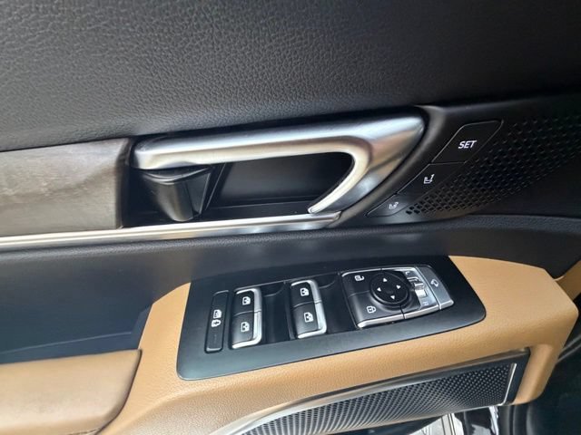 Used 2022 Kia Telluride SX w/ Nightfall Edition Package AWD/4WD image 32