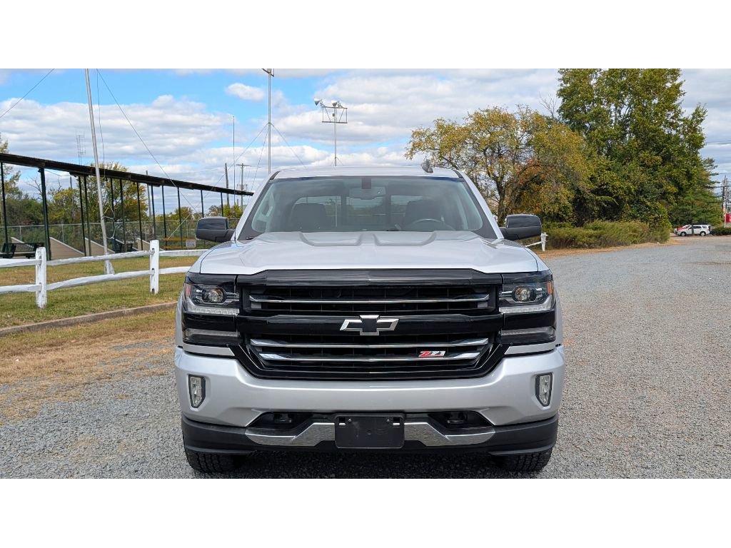Used 2017 Chevrolet Silverado 1500 LTZ Z71 w/ Redline Edition image 2
