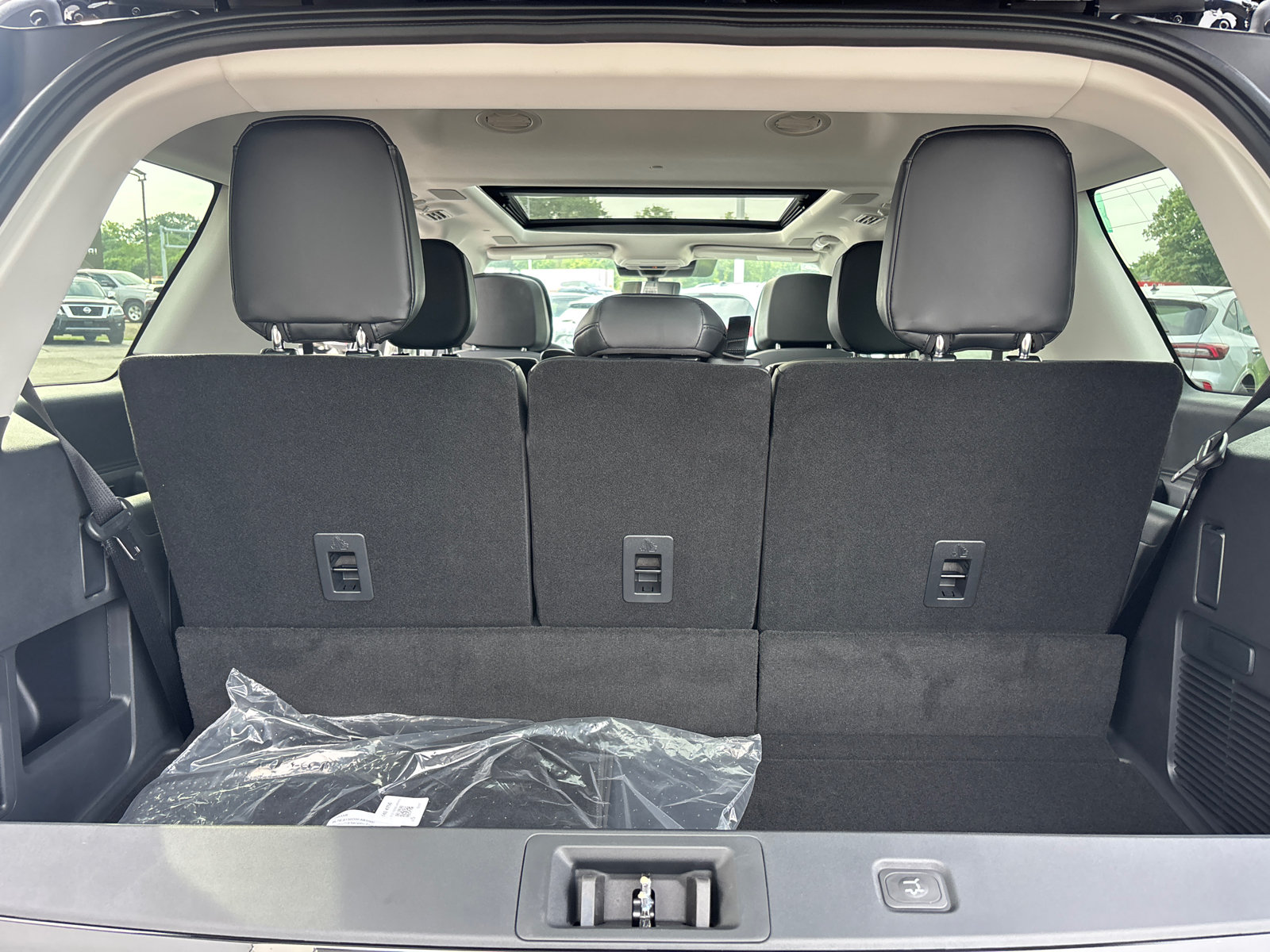 New 2026 Lincoln Navigator Reserve AWD/4WD image 9