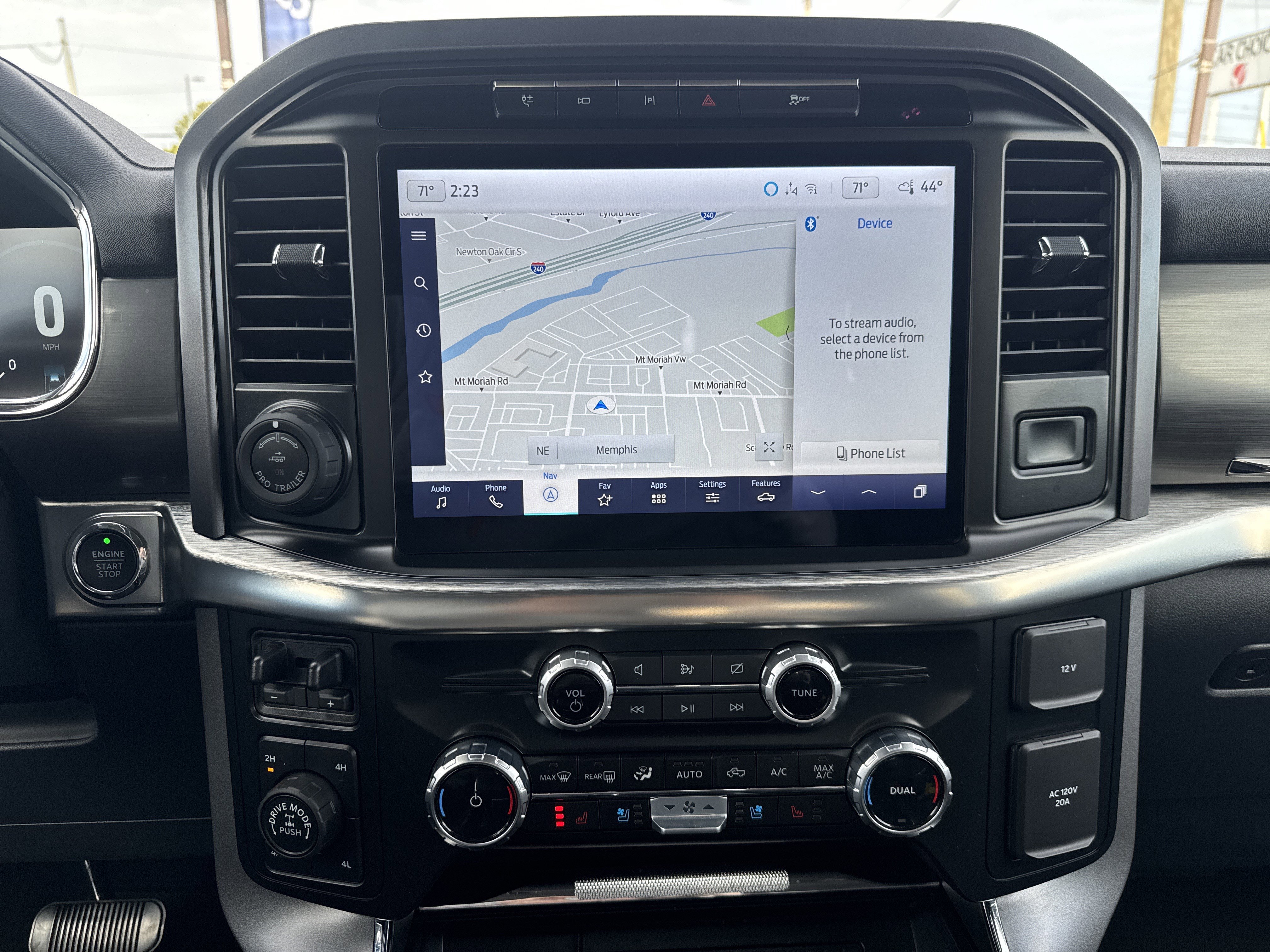 Used 2023 Ford F150 Lariat w/ Equipment Group 502A High image 20