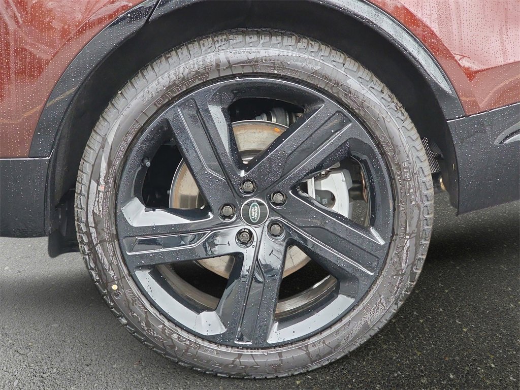 New 2026 Land Rover Discovery Limited Edition image 35