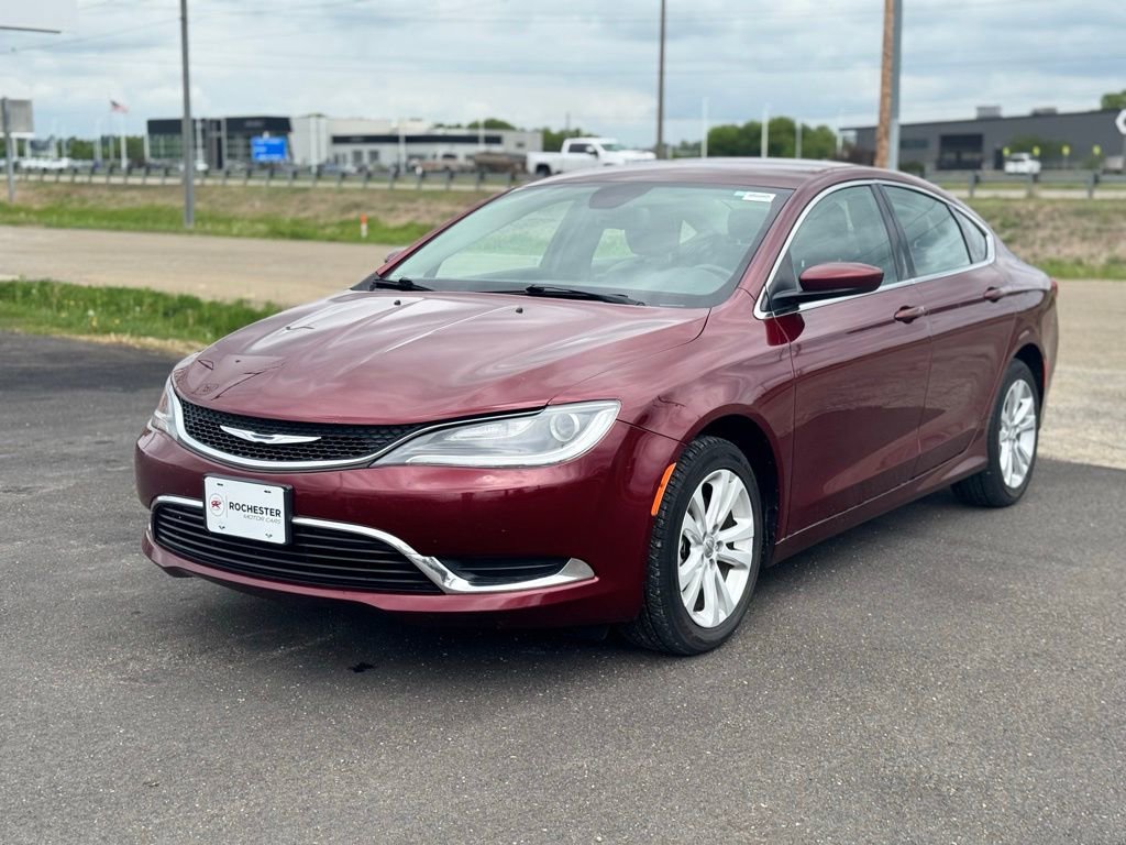 Used 2017 Chrysler 200 Limited Platinum w/ Comfort & Convenience Group FWD image 33